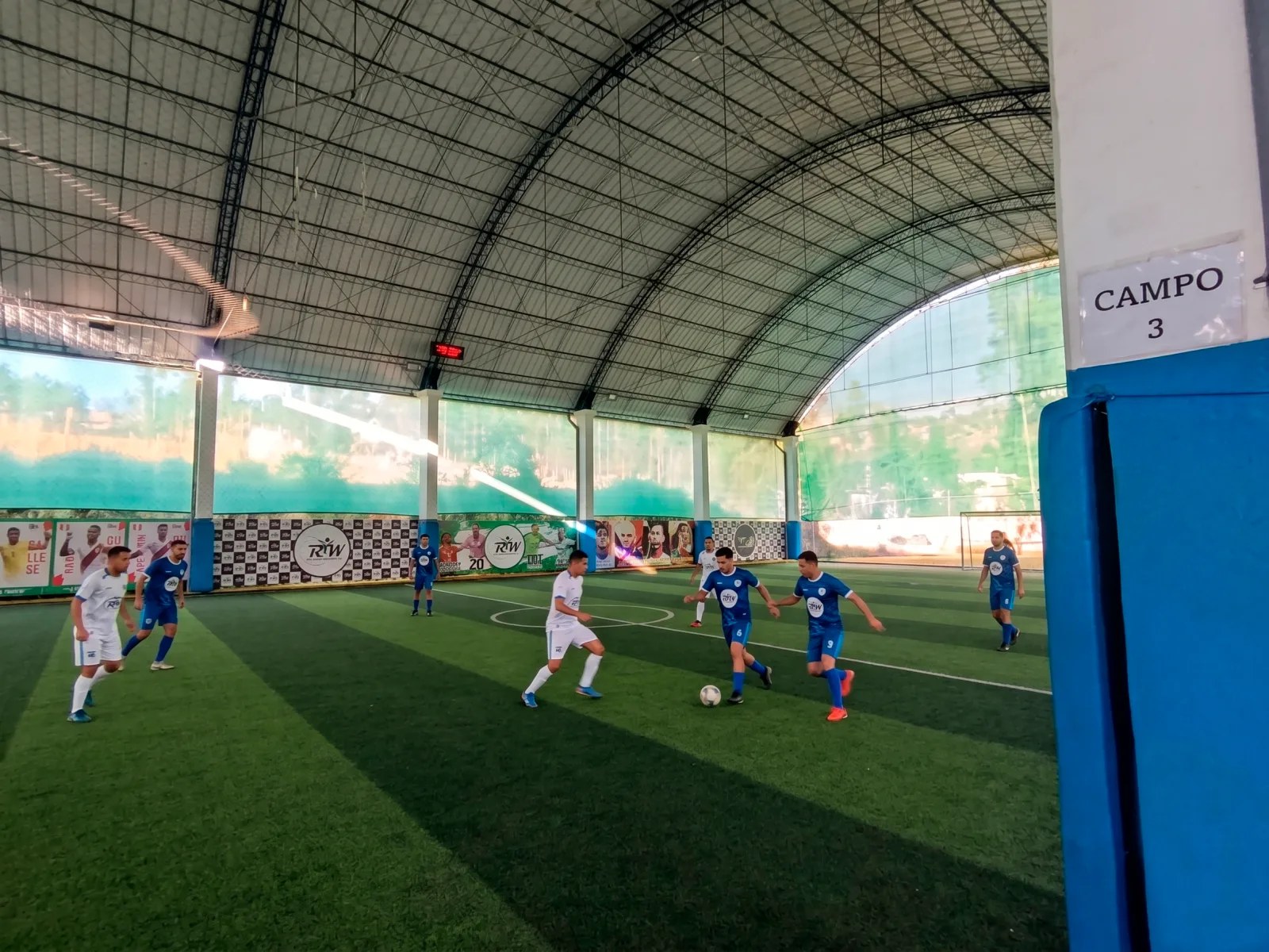 Complejo Deportivo "Club Real Waullac"