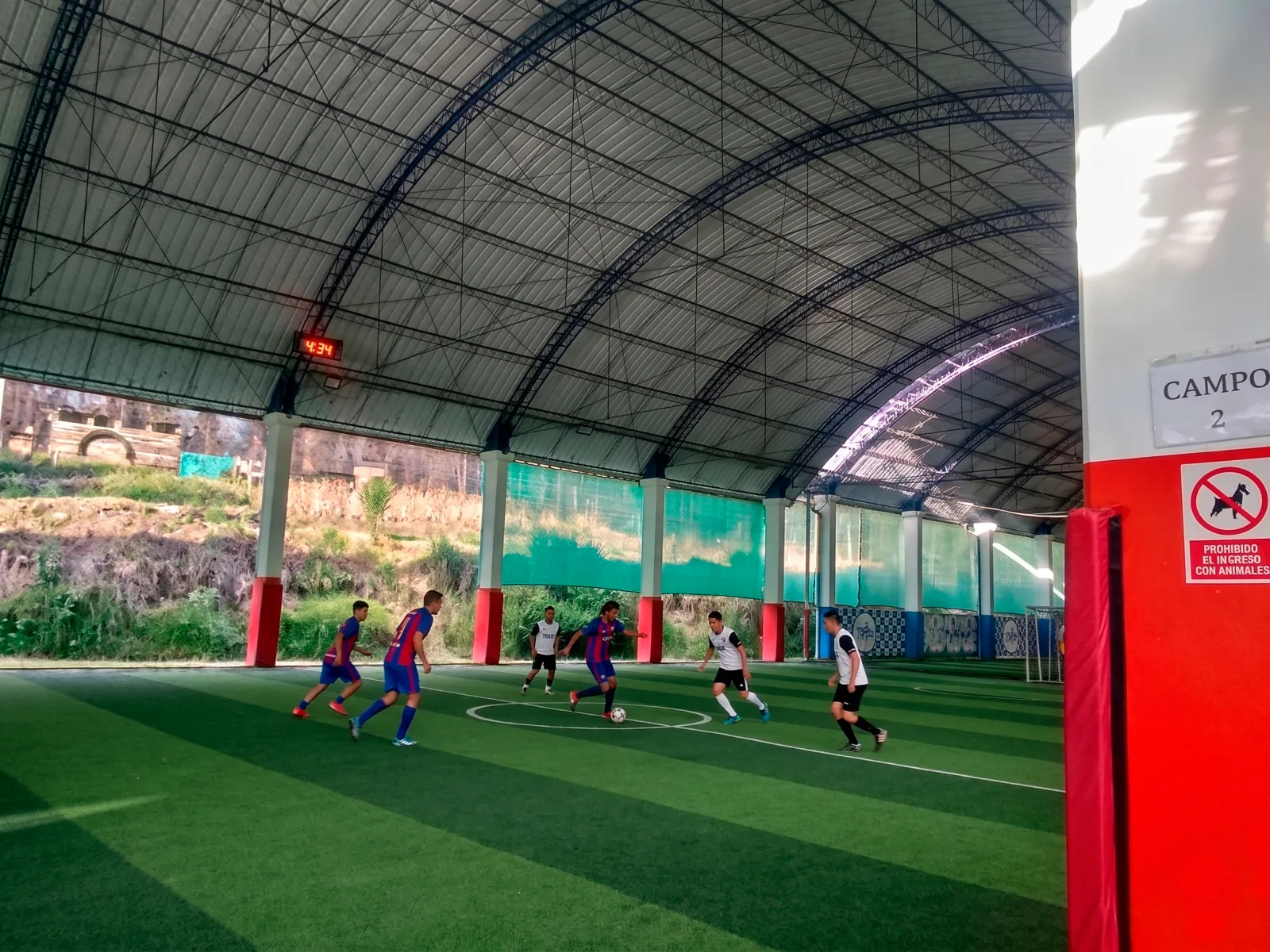 Complejo Deportivo "Club Real Waullac"